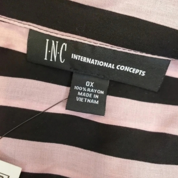 I.N.C international concepts stripe long sleeve twisted front top - Picture 9 of 10